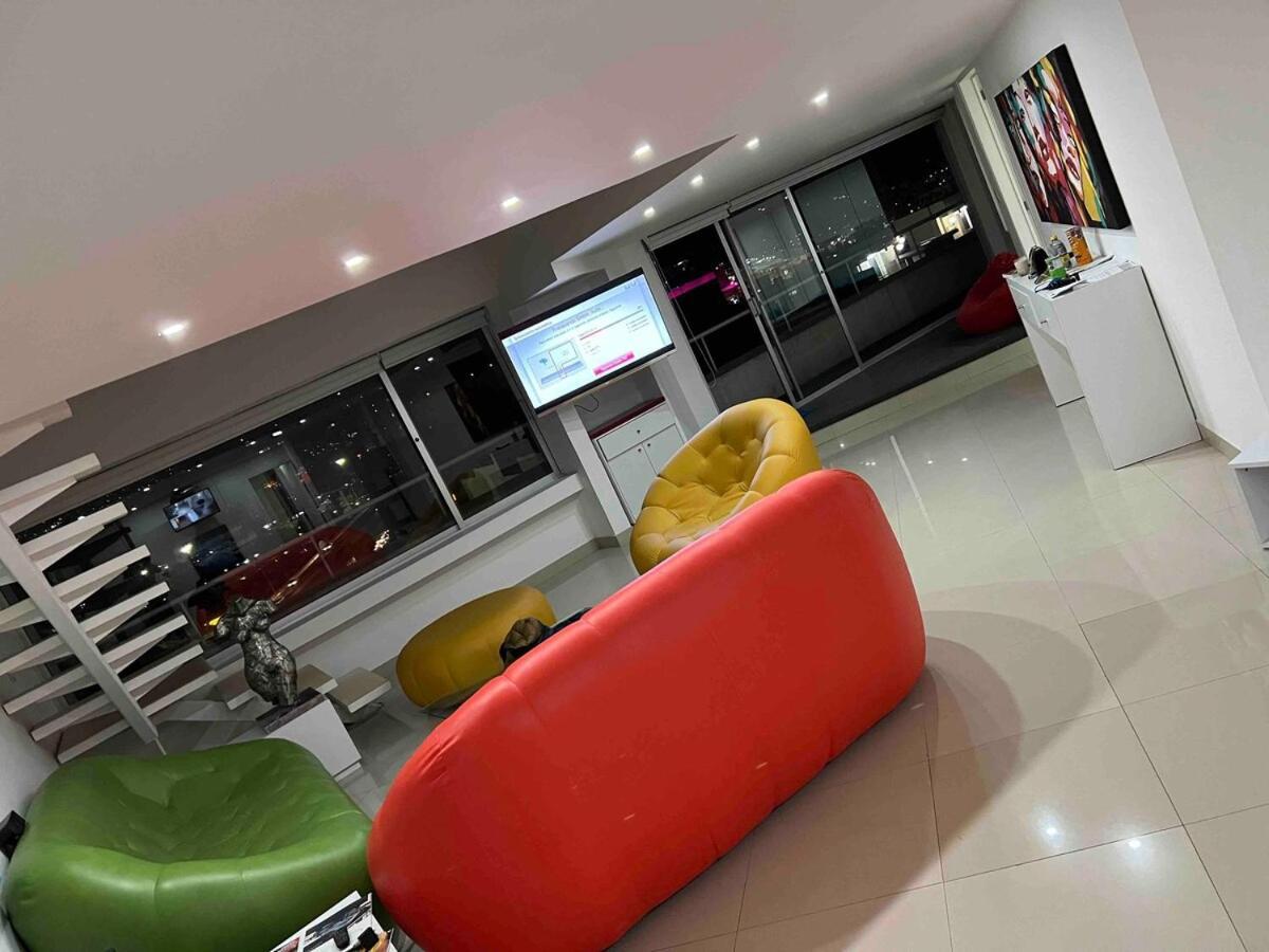 Apartamento Spectacular Ph With Office In Front Of Perisur *