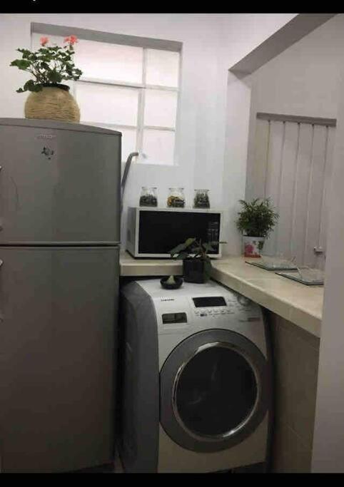 Comoda Y Linda Cerca Del Wtc Apartamento