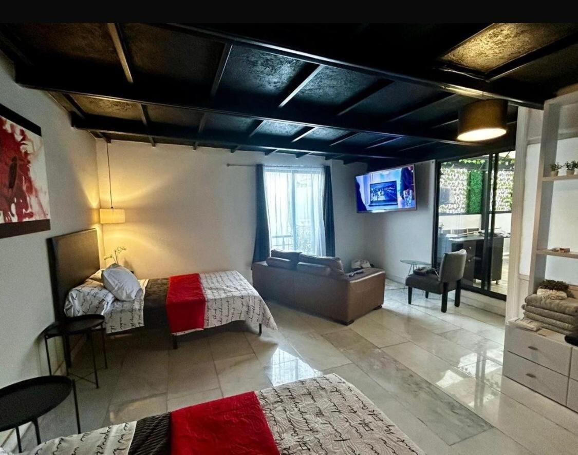 The Rooftop Terracea Unique View, Downtown And Comforta Apartamento