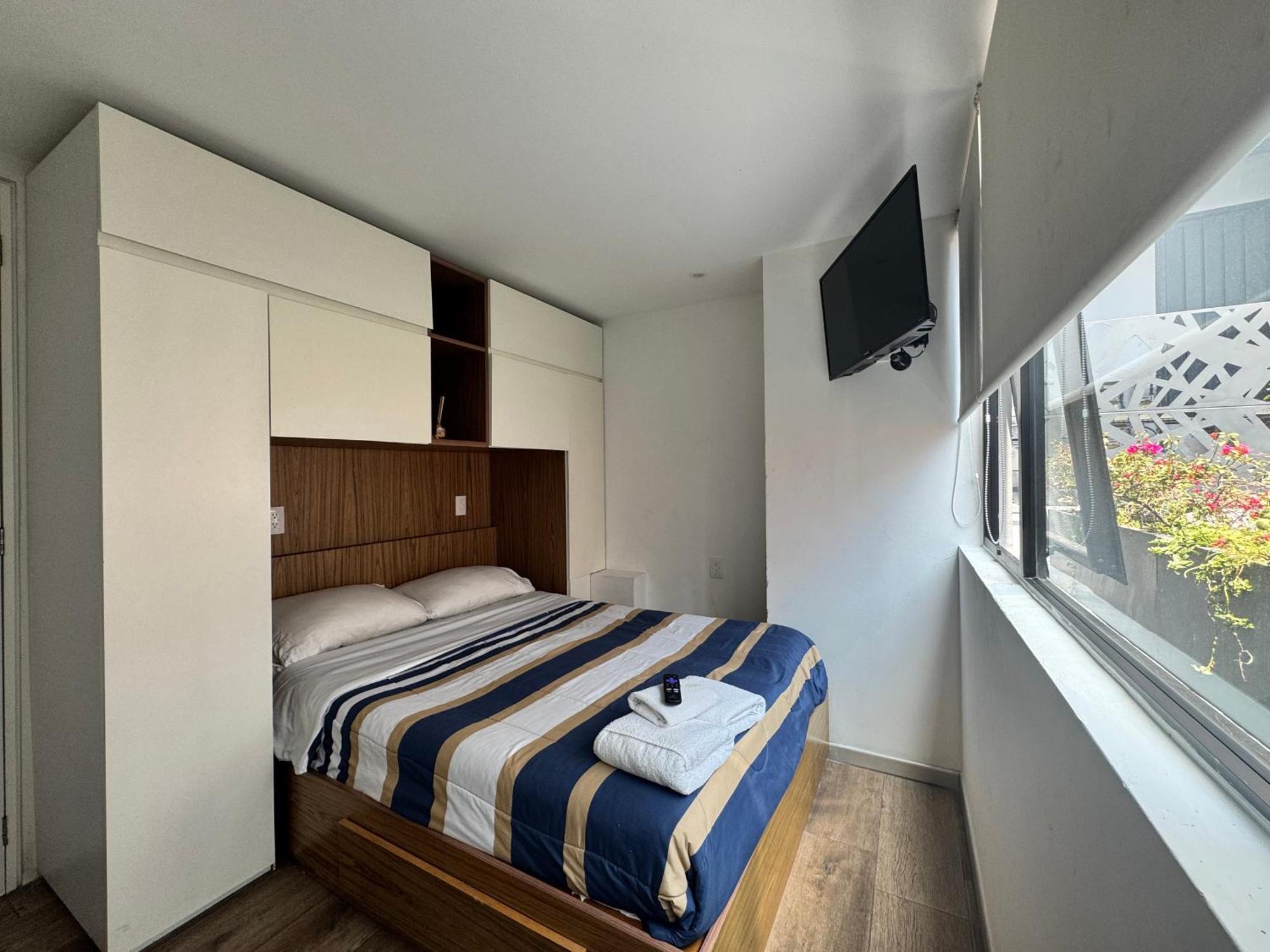 Calzolli Penthouse Casa De Huespedes Y Coliving Homestay