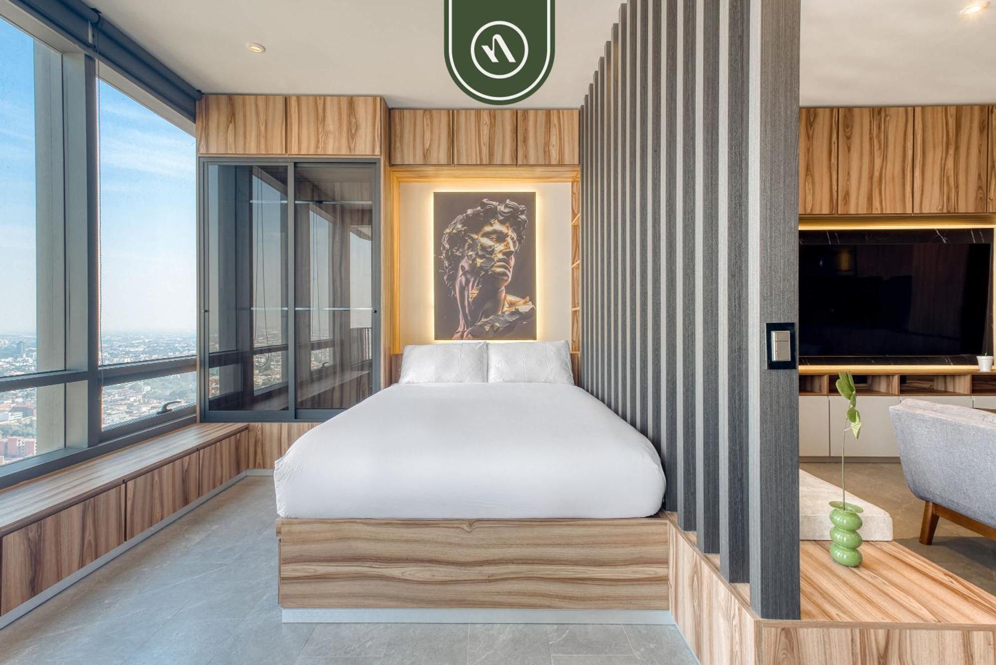 Luxury - Pool - Revolution Monument View Apartamento
