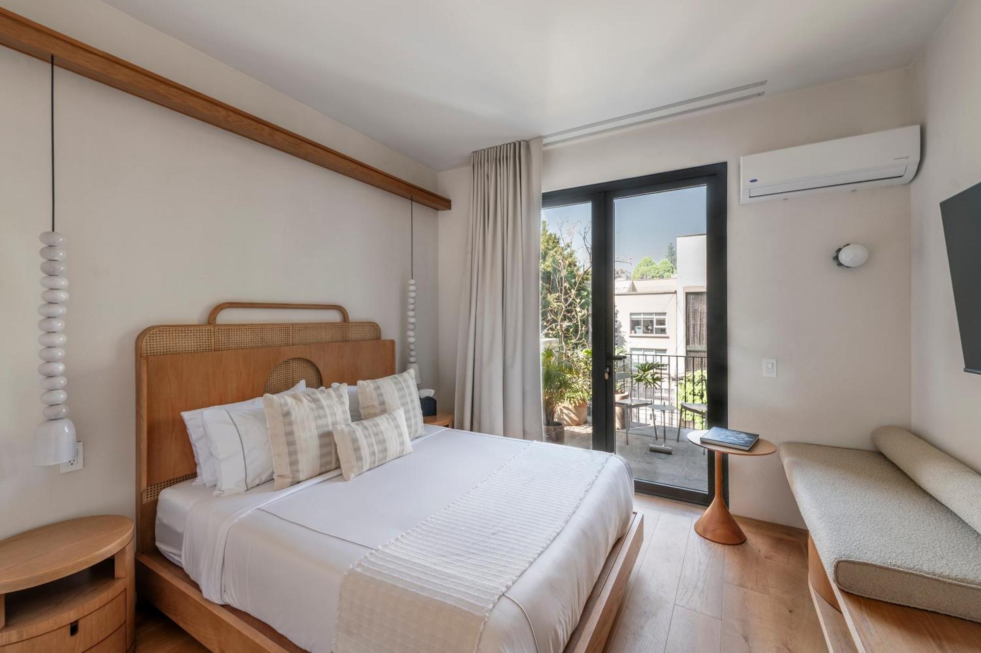 Hotel Casa Ofelia 5*