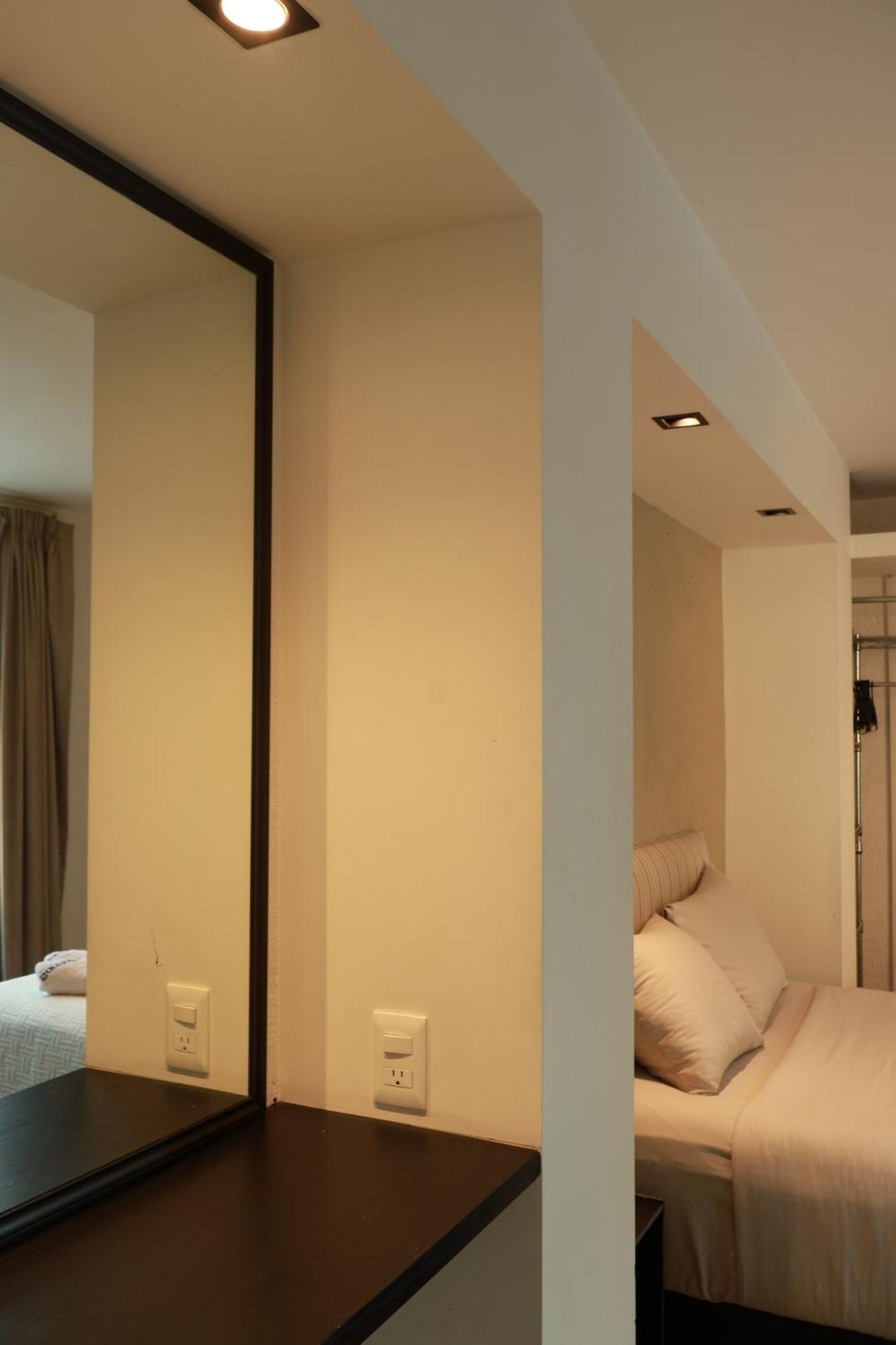 Sanrafa Historic Aparthotel Mexico City