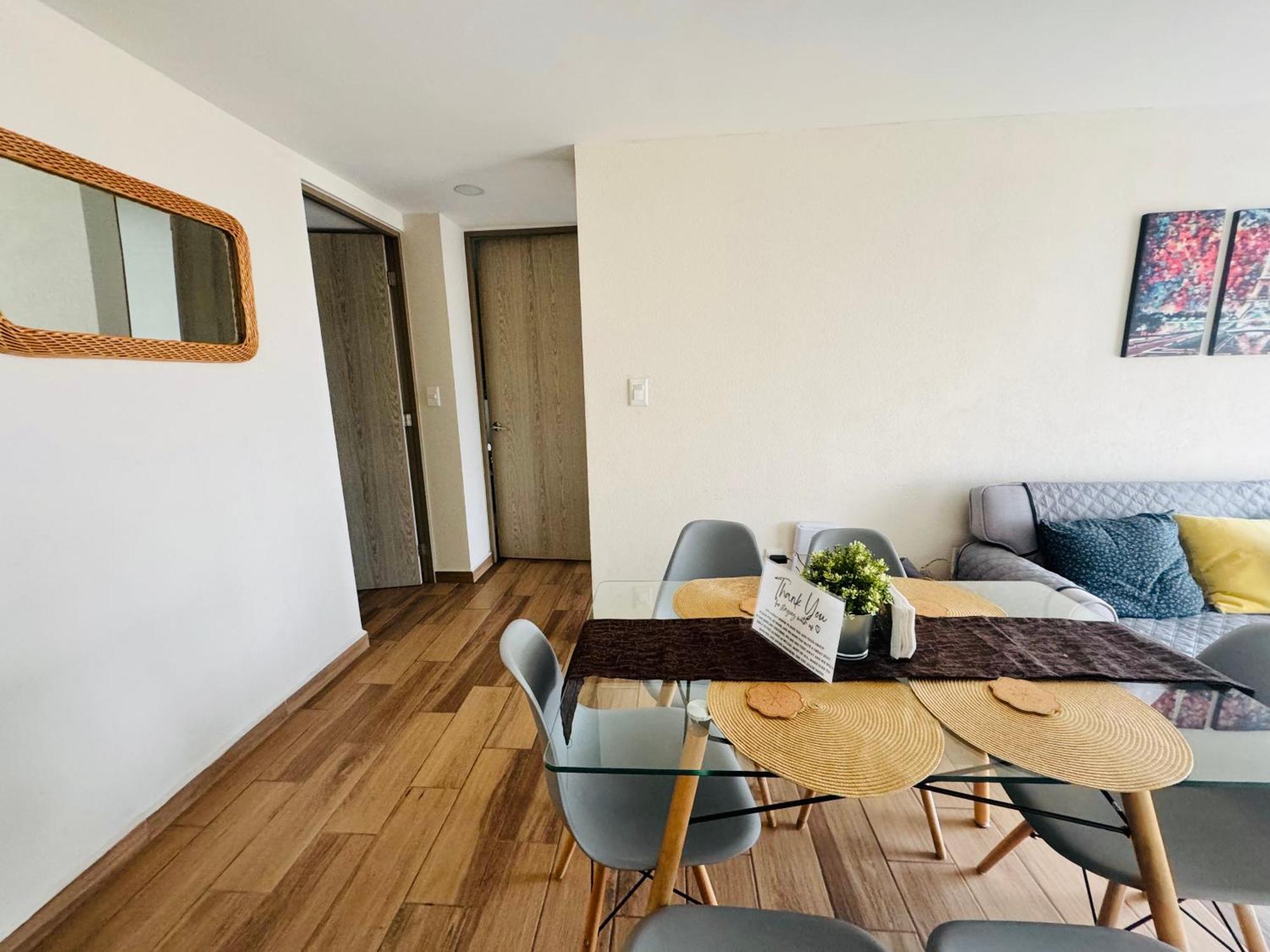 Cozy 2 Bedrooms 18 Min Away From The Airport *