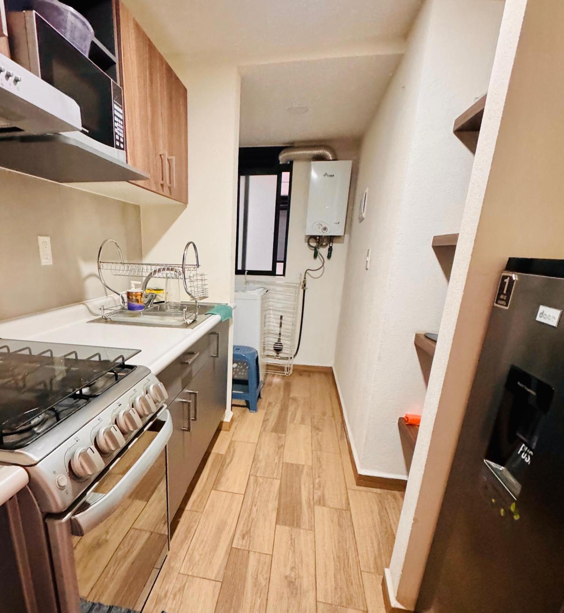 Cozy 2 Bedrooms 18 Min Away From The Airport Apartamento