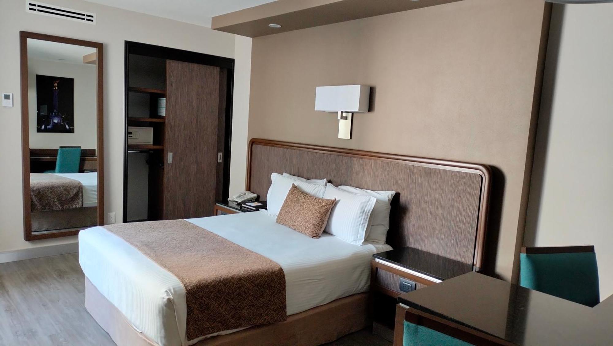 Metropol Hotel