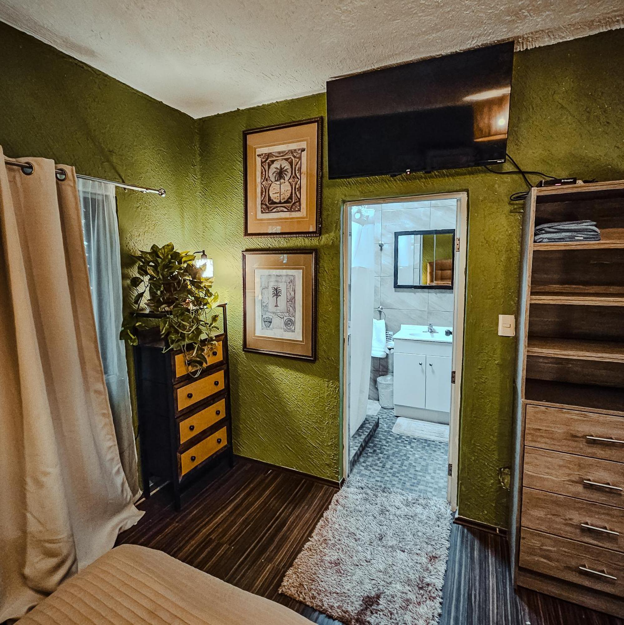 Apartamento Con Bano Privado A, Centro De Coyoacan