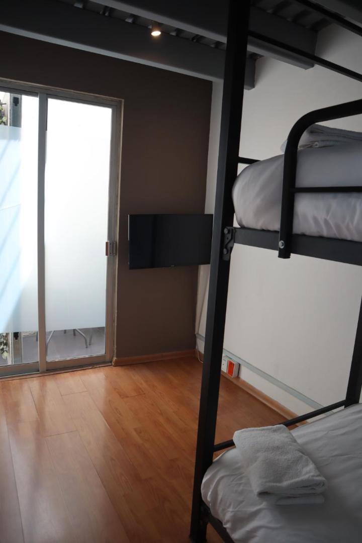 Hostal Privada C/ Terraza &escritorio Polanco. *