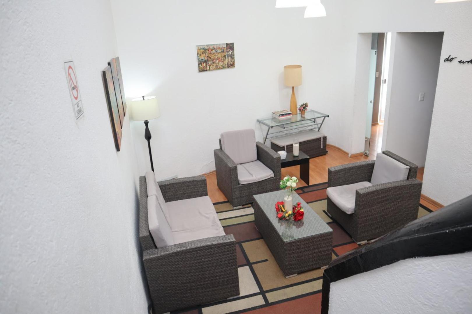 Privada C/ Terraza &escritorio Polanco. Hostal