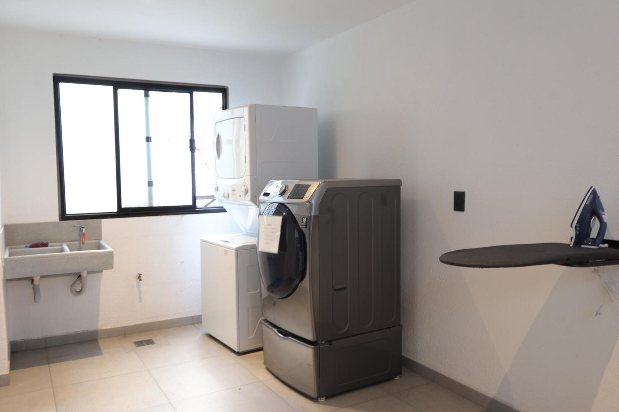 Aparthotel Sanrafa Office Mexico City