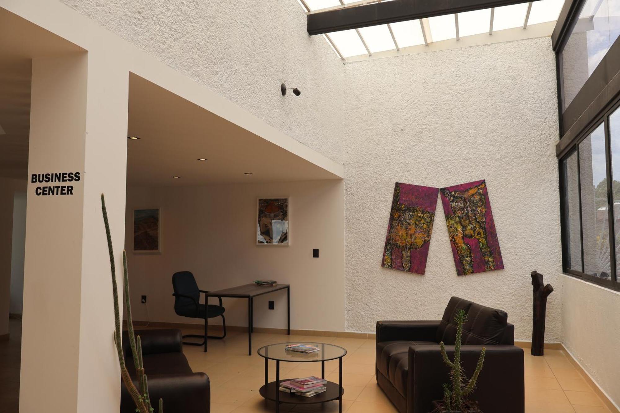 Sanrafa Office Aparthotel