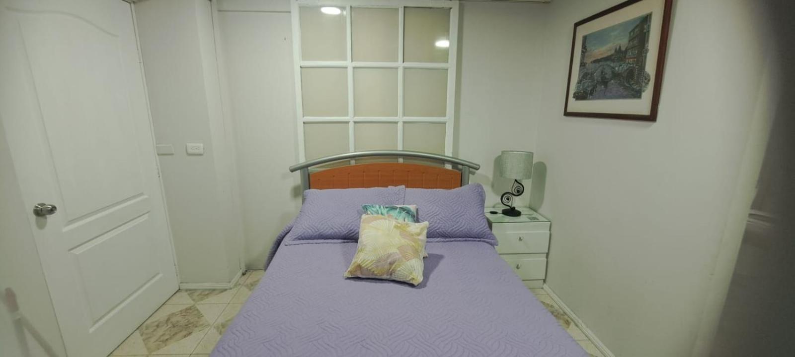 Habitación en casa particular Encantadoras Privadas Del Valle