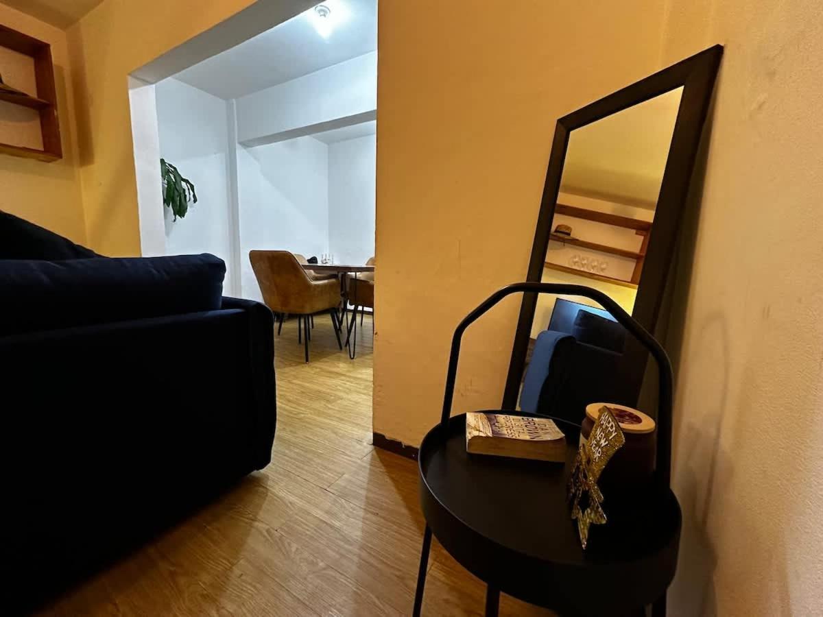 Hipster Petite Ho In Esquina Del Chilaquil Apartment *