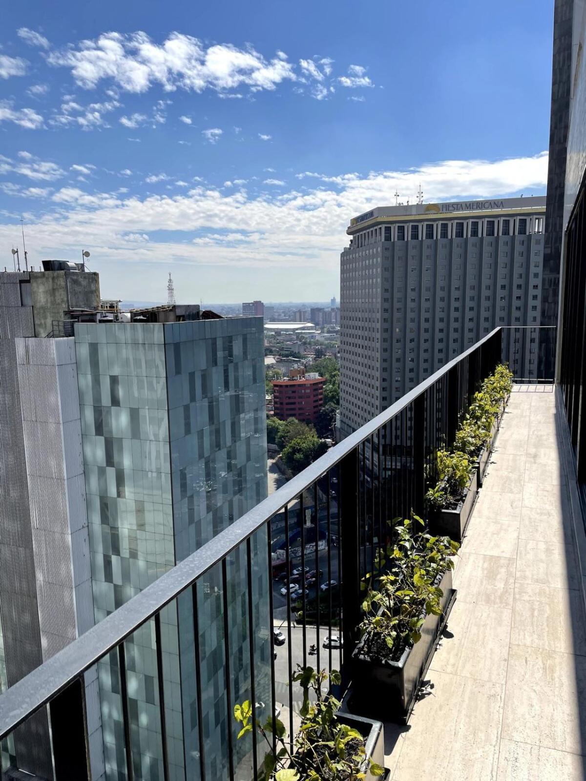 Excelente Ubicacion A Unos Pasos De Reforma * México DF