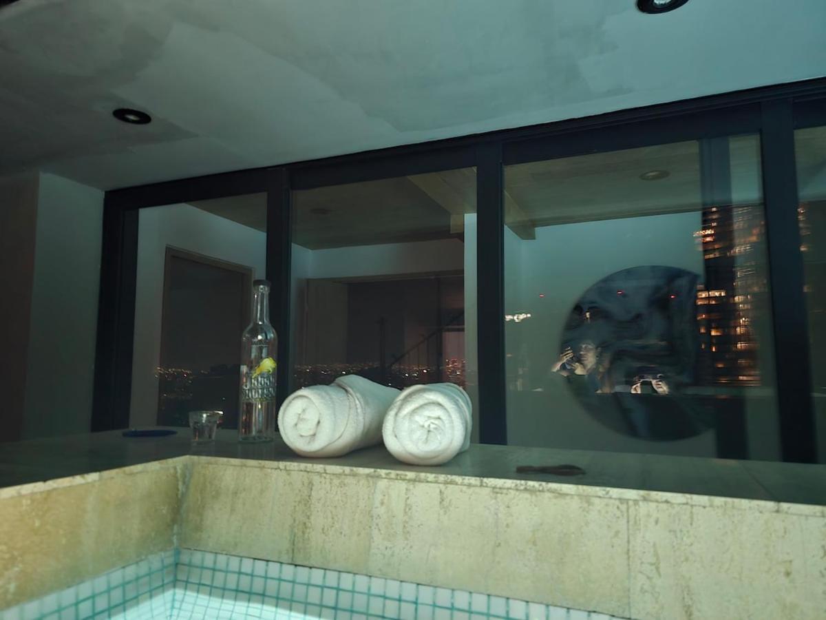 With A Private Terrace In The Heart Of The México DF