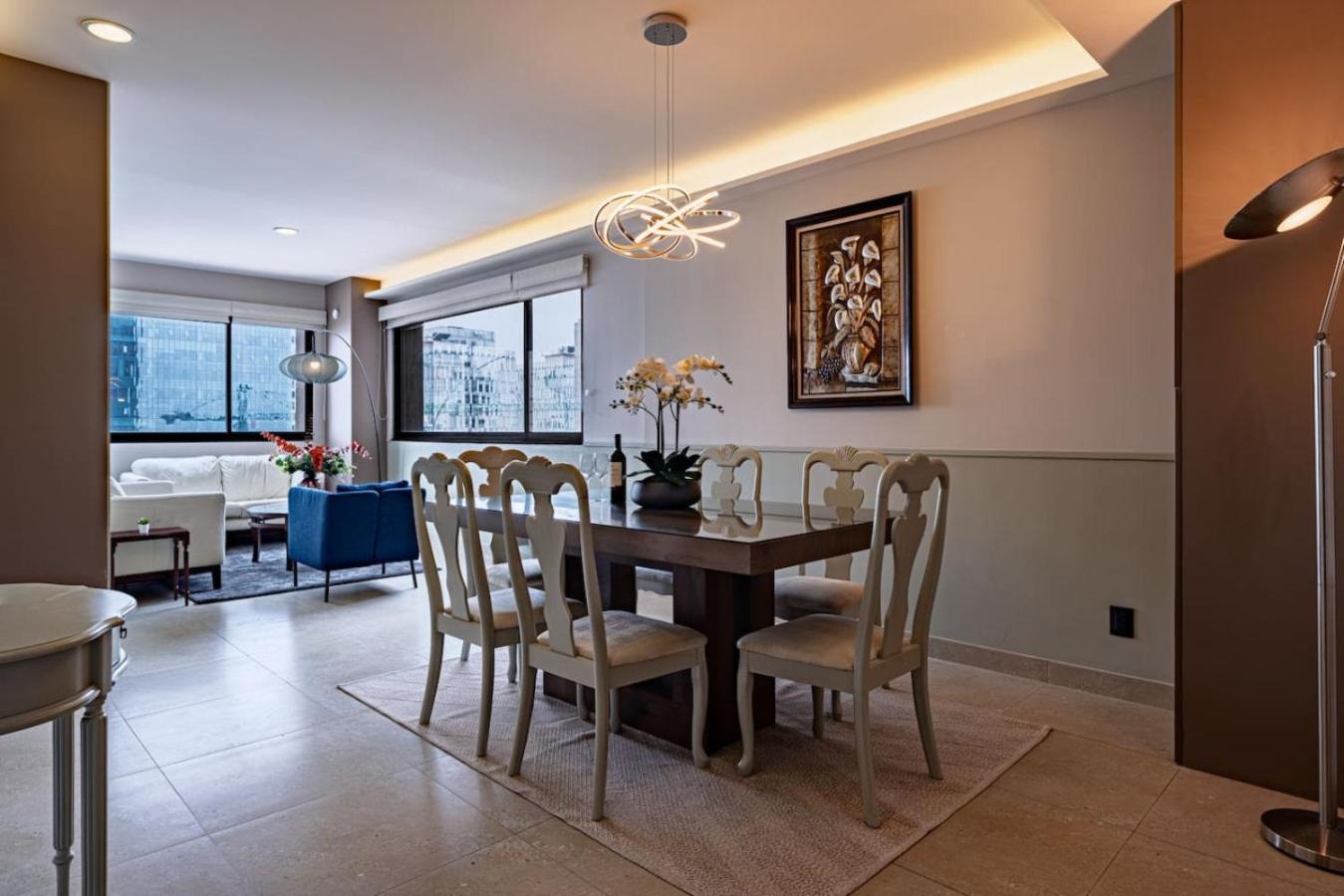 Stylish With Pool And Gym Apartamento *
