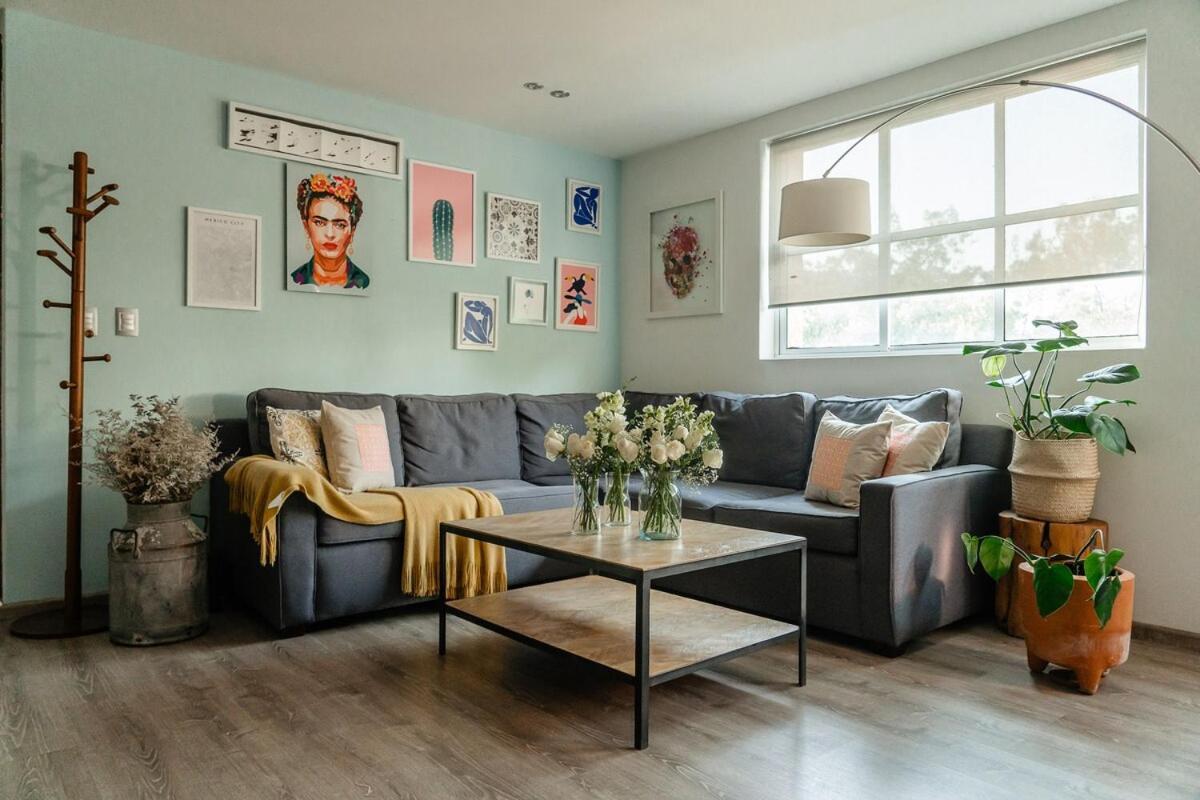 It Is So Cool That Even Owen Wilson Loves La Roma Apartamento México DF