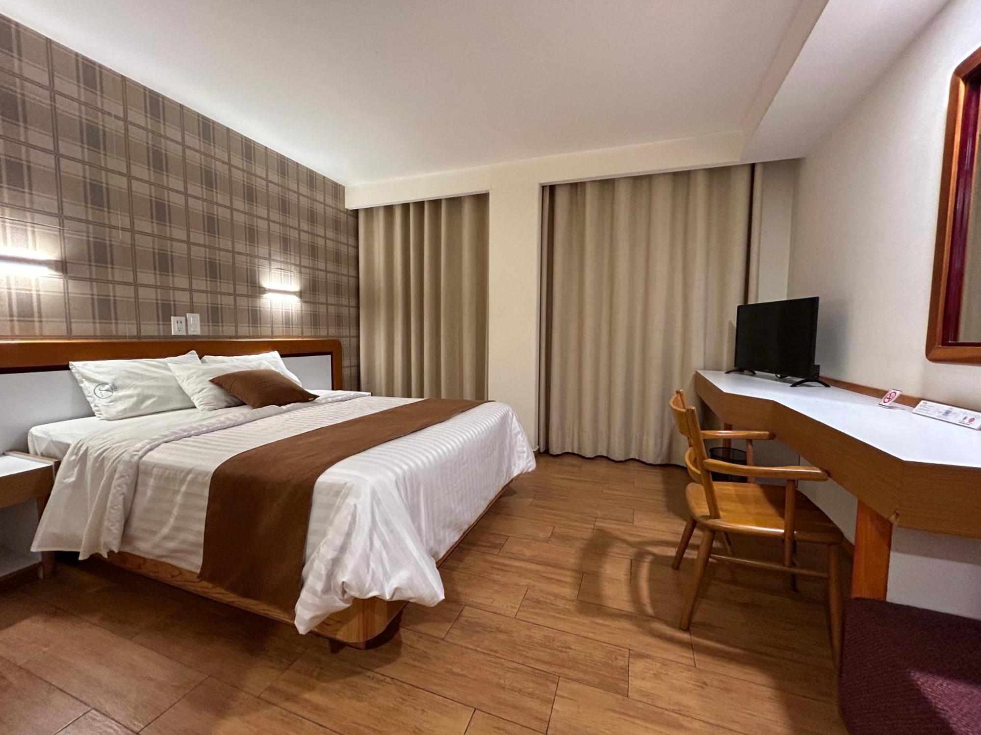 El Salvador Hotel 3*