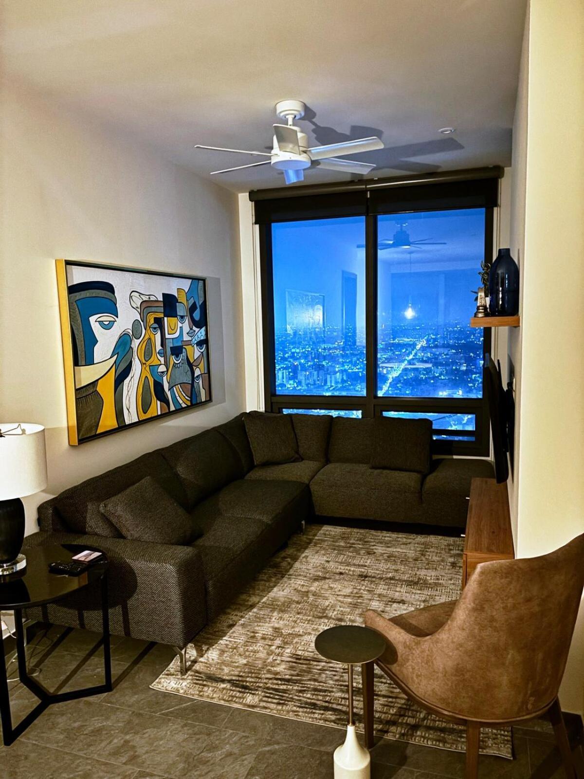 Luxury On Reforma * Mexico City