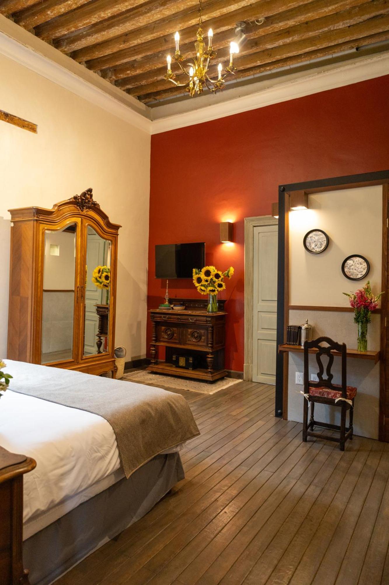 Apartamento Casa Sauto 2 Bedroom 2ba Balcony Historic Building *