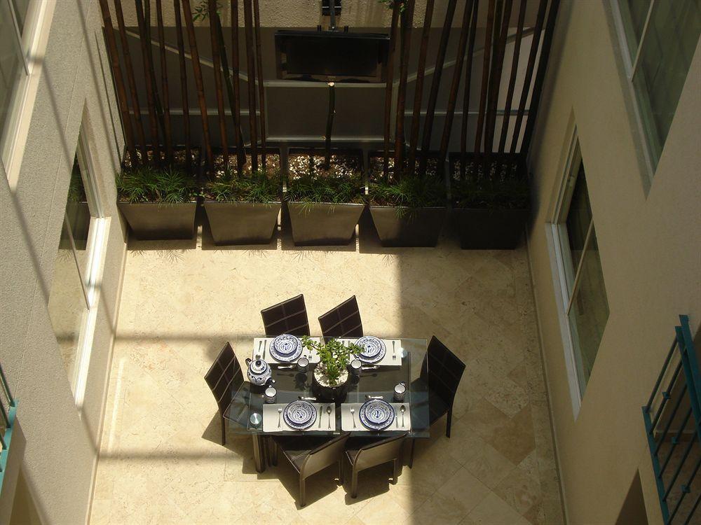 L' Heritage Hipolito Taine By Bluebay 4*