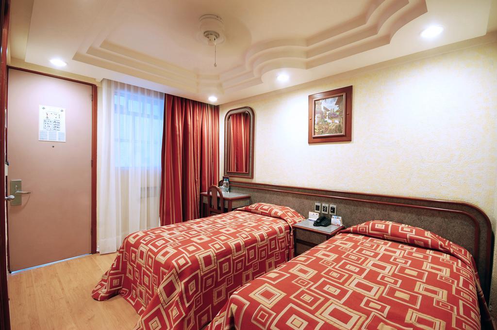Azores Hotel 3*