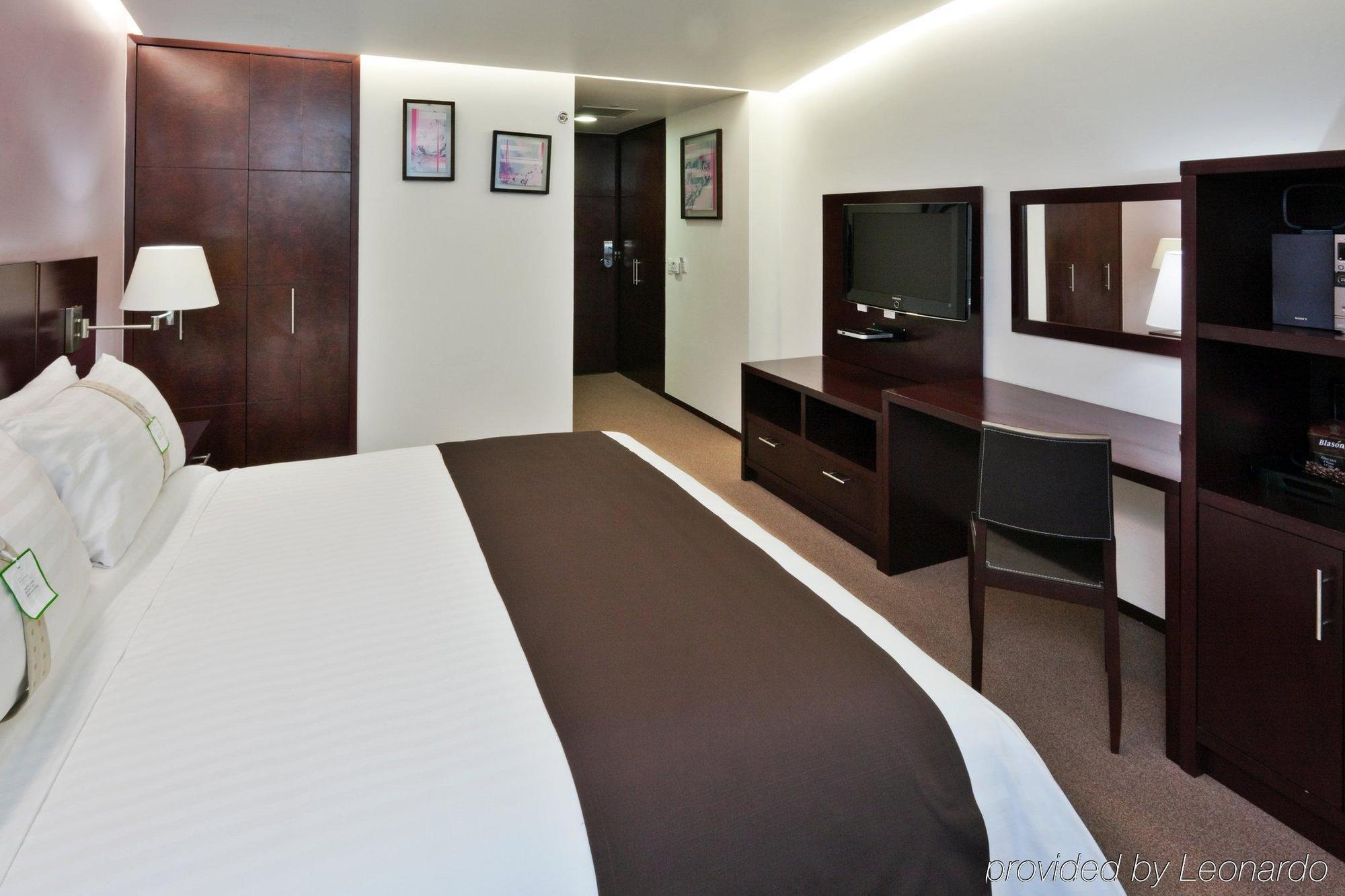 Hotel&suites Medica Sur, An Ihg
