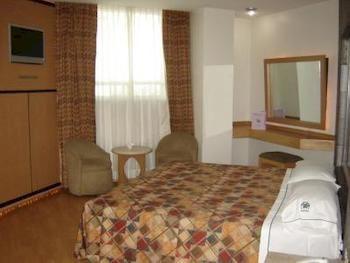 Ambos Mundos Hotel 2*