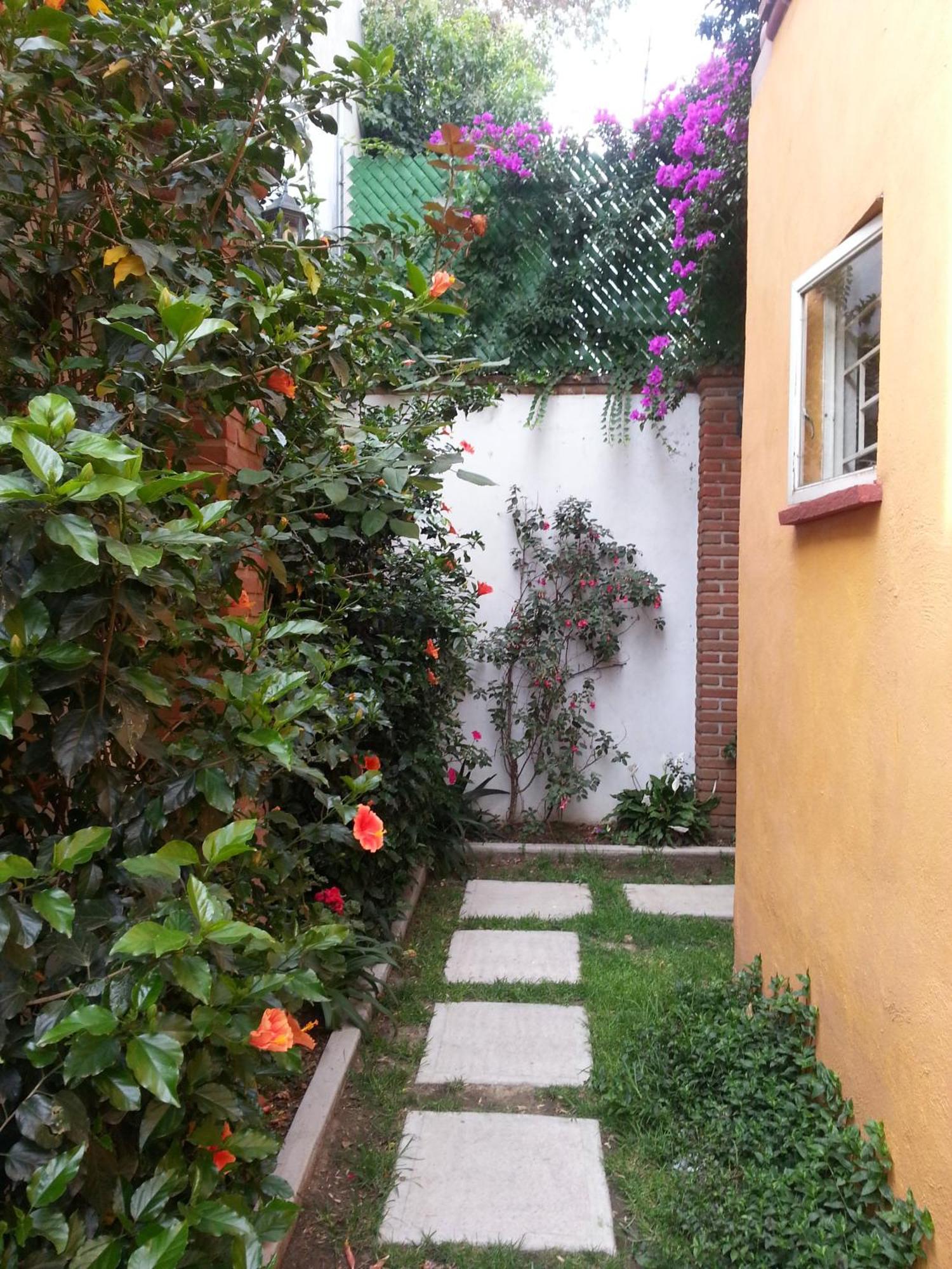 Maria Del Alma House Guest house