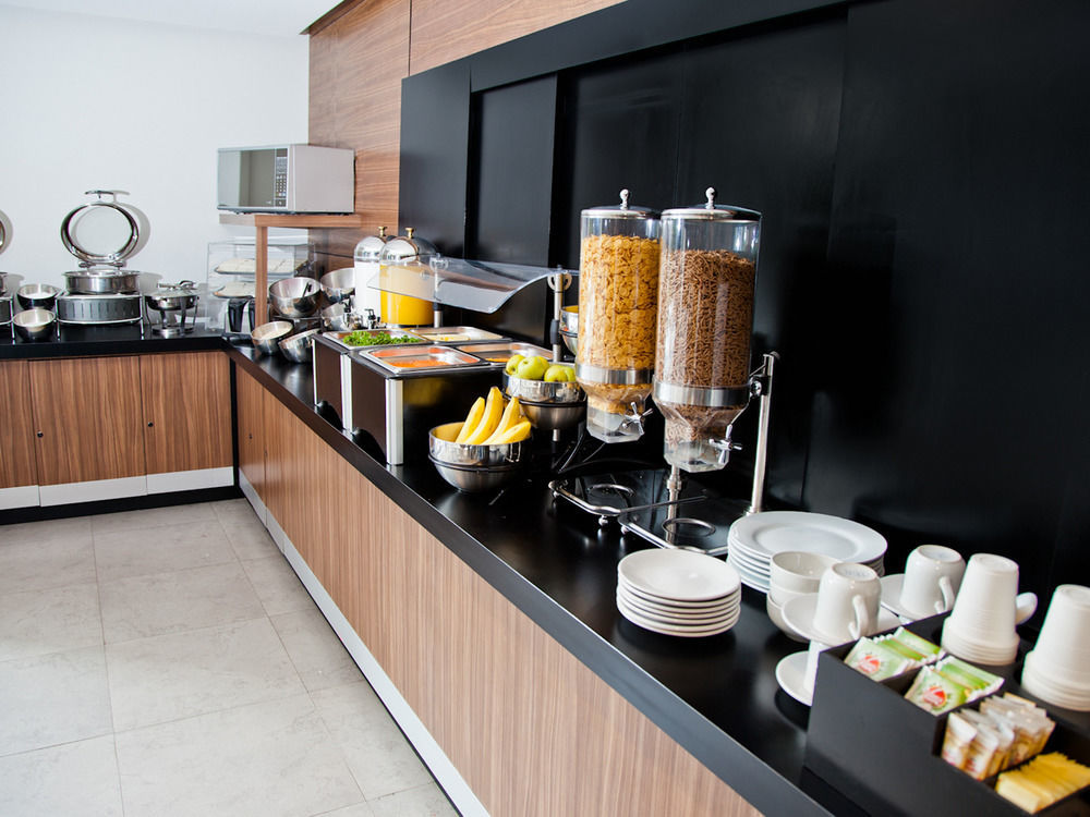 Express Alameda Hotel 3*