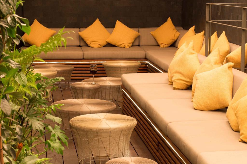 Contempo Hotel