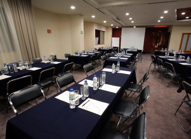 Abastos Plaza Hotel