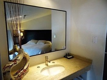 Hotel Aztic And Executive