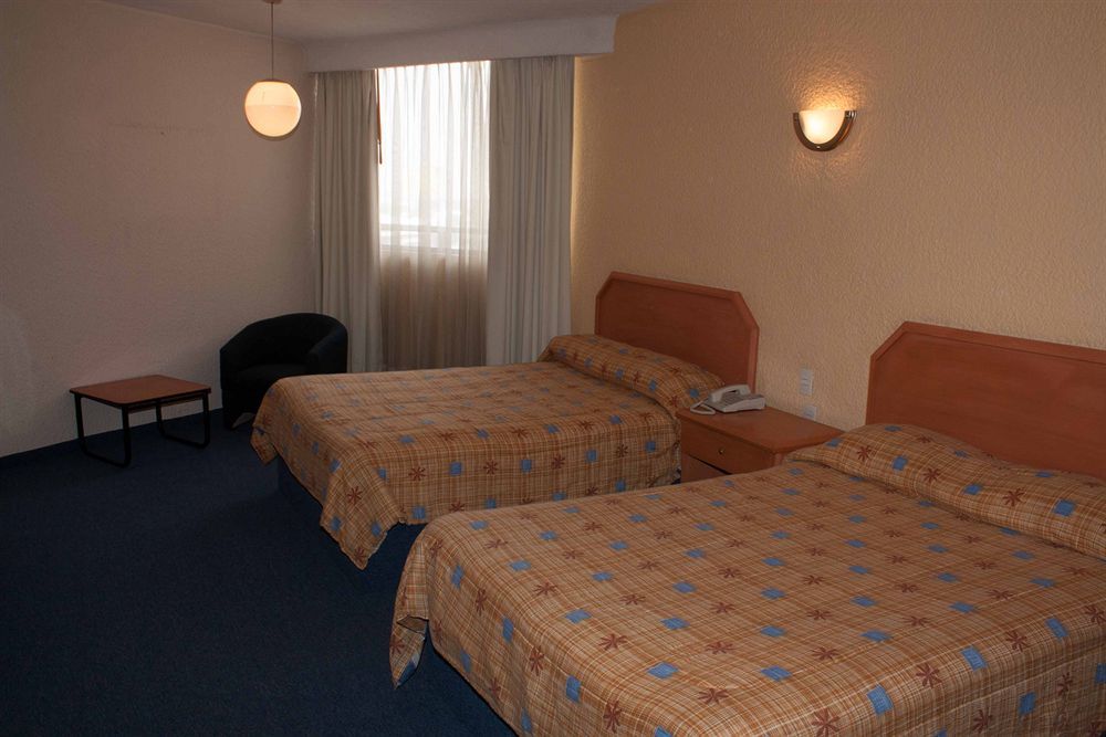 Valle De Toreo Hotel