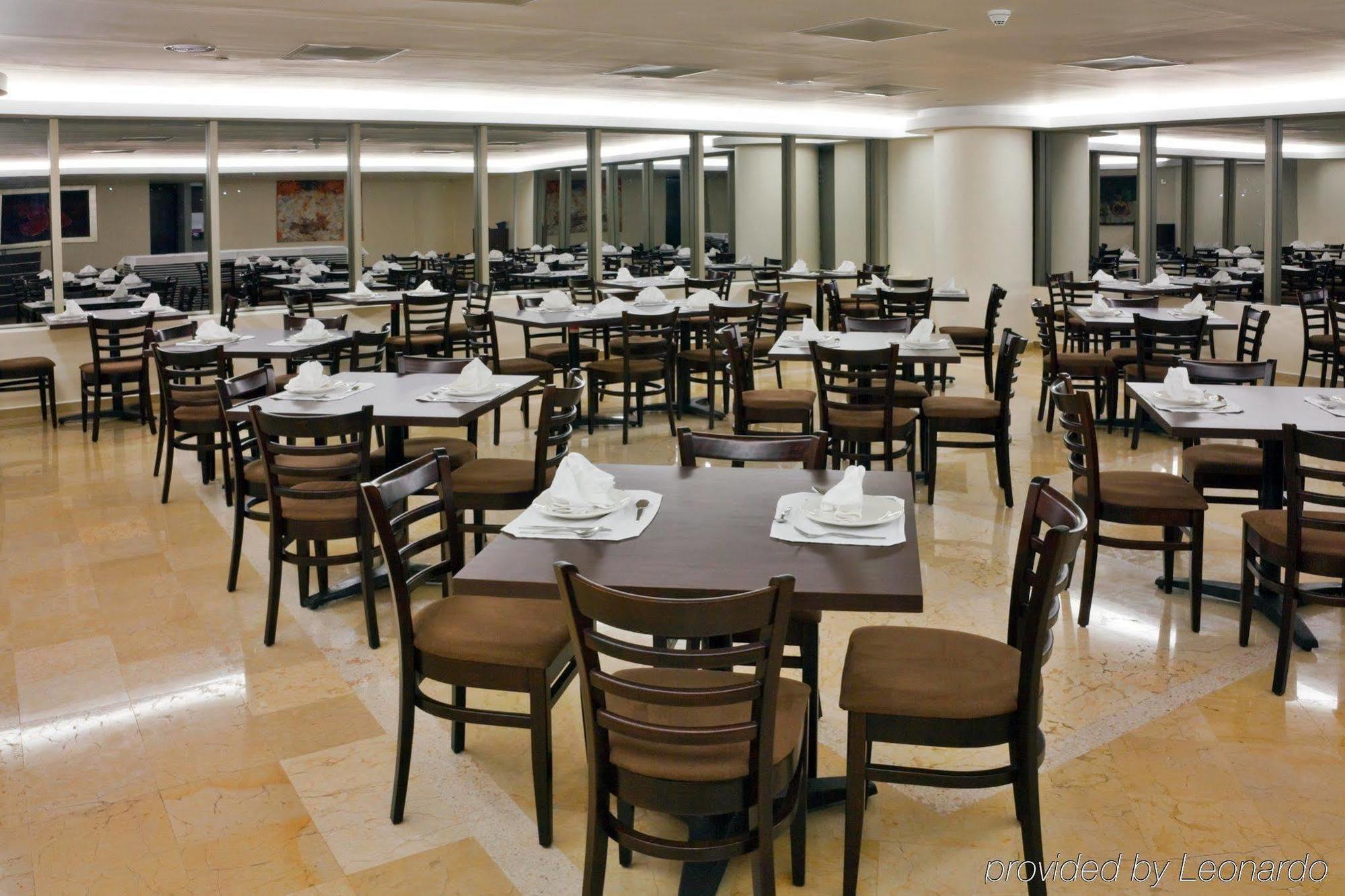 Hotel&suites Medica Sur, An Ihg