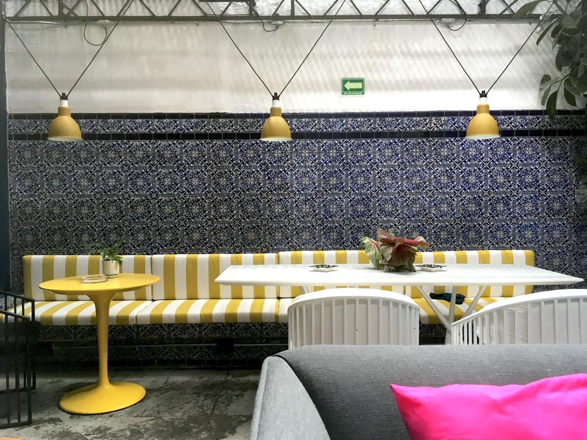 Hotel Pug Seal Tennyson 4*