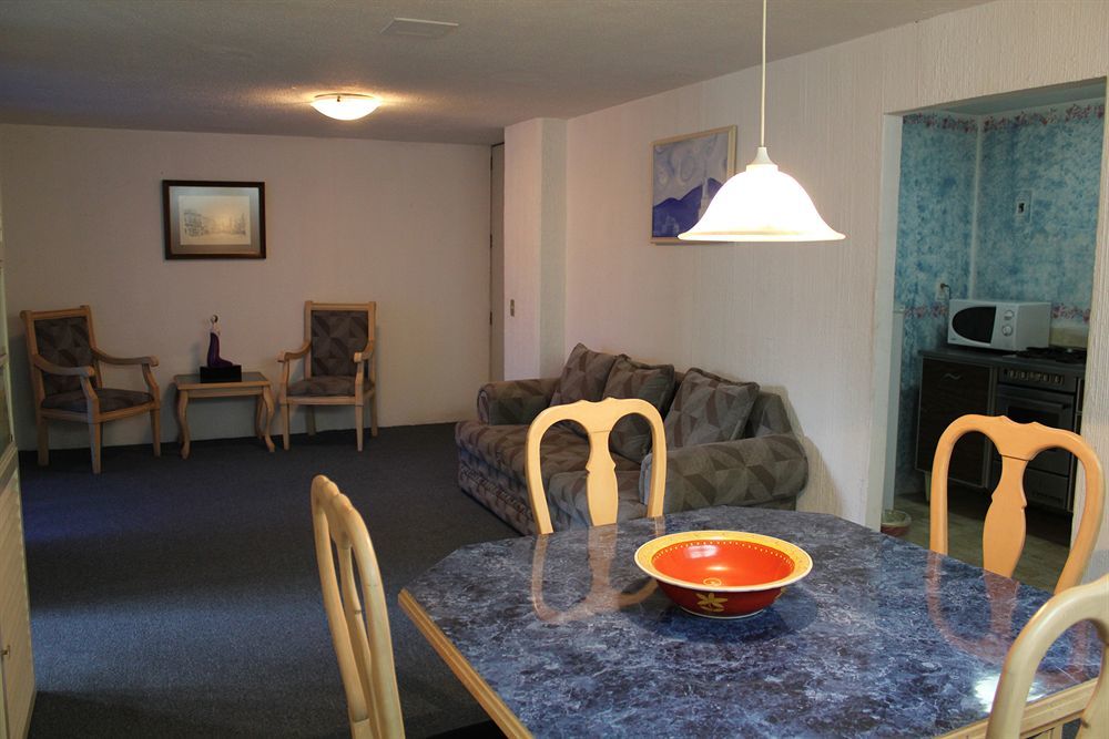 Hotel Residencia Rochester 3*
