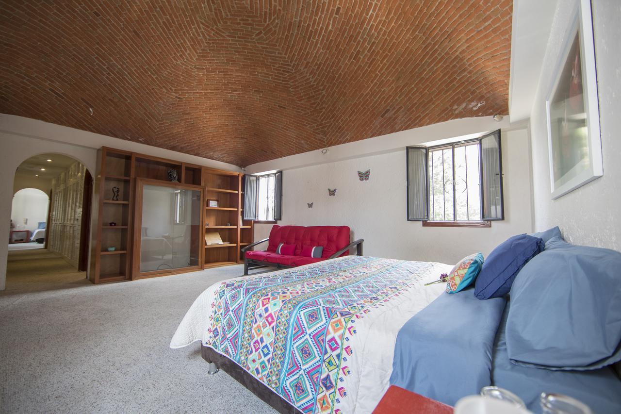 Bed & Breakfast Casa Ayvar Mexico City