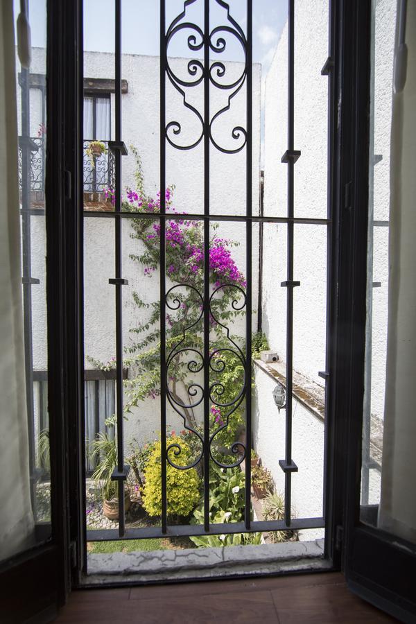 Casa Ayvar Bed & Breakfast
