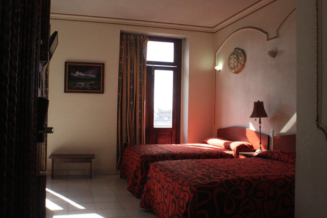 Hotel Casa De La Luna Mexico City