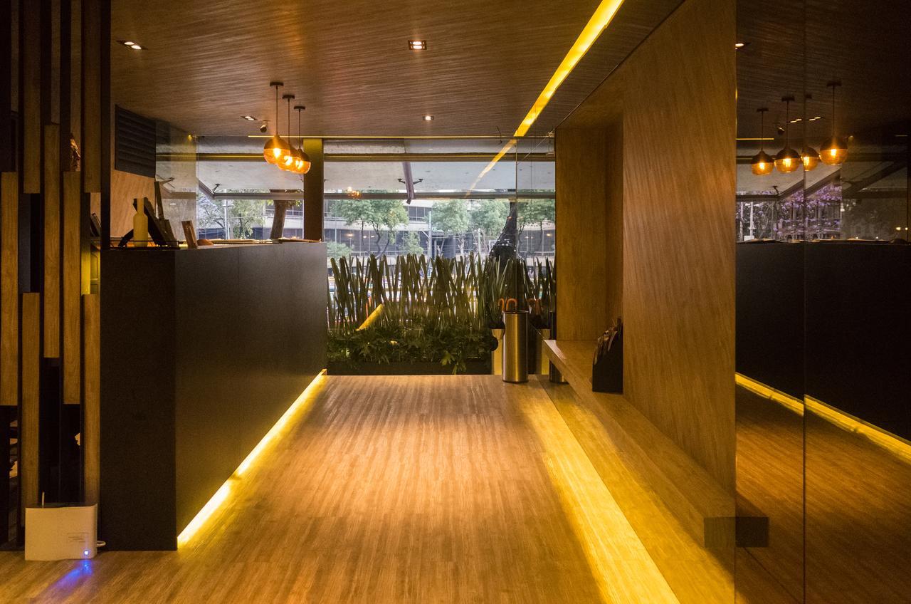 Contempo Hotel