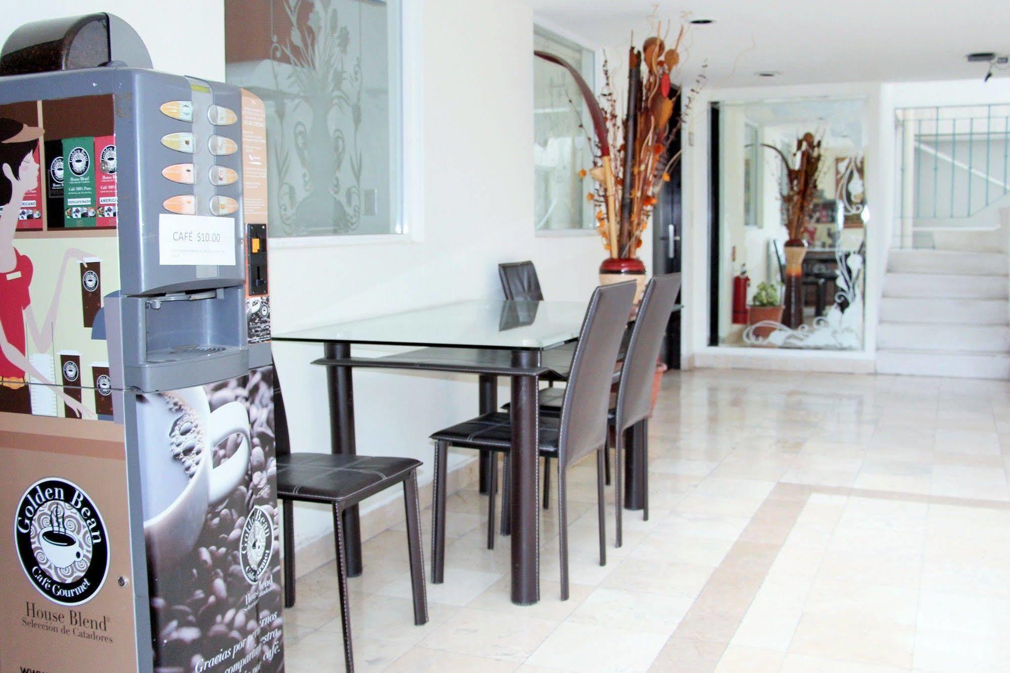 L' Heritage Hipolito Taine By Bluebay Aparthotel