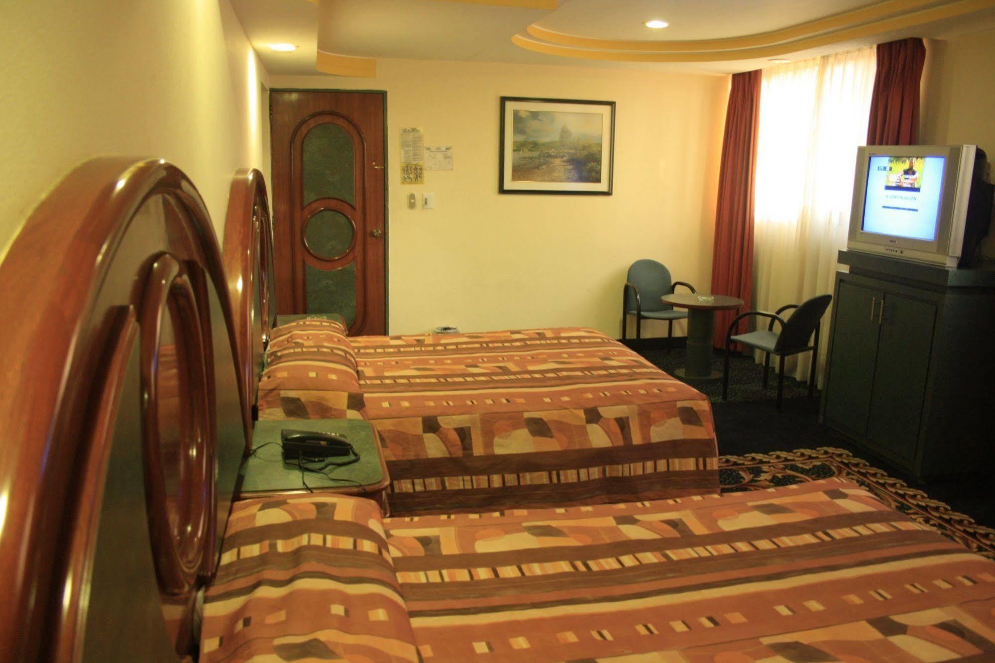 Hotel El Senador México DF