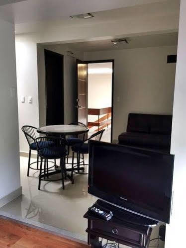 Apartamento Grupo Kings - Bosques De Duraznos 72