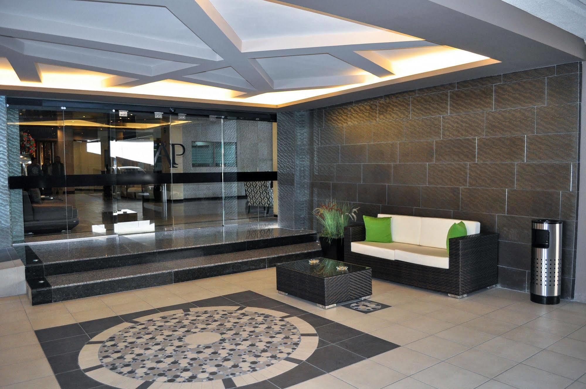 Abastos Plaza 4*