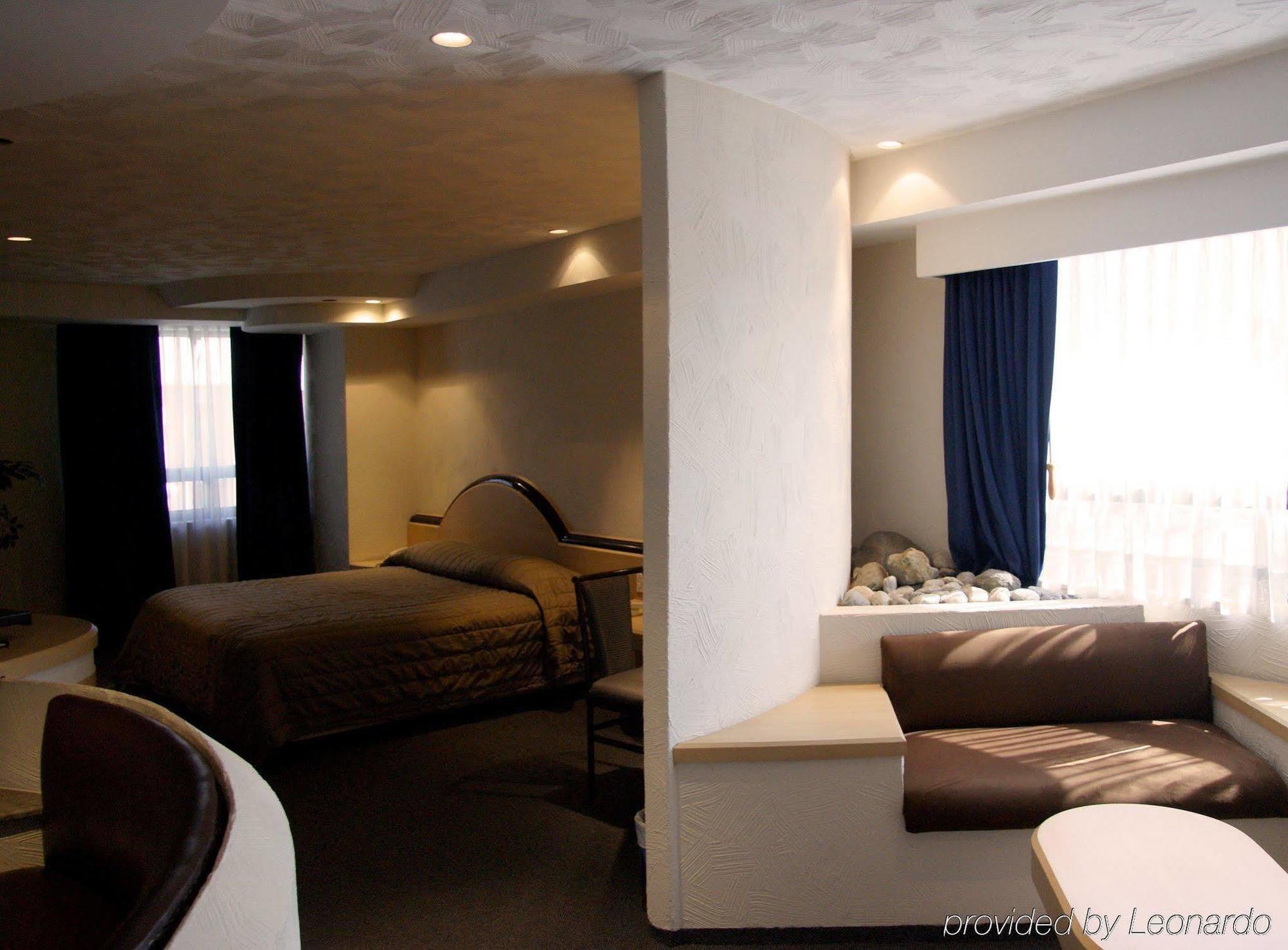 Porto Novo & Hotel