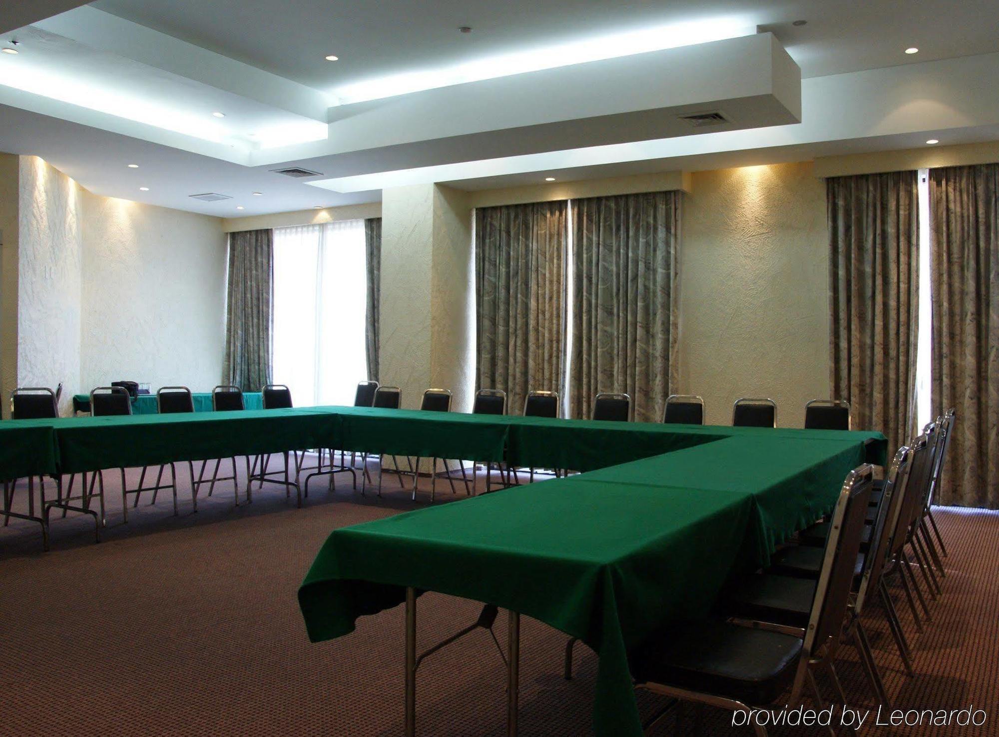 Hotel Porto Novo & 3*