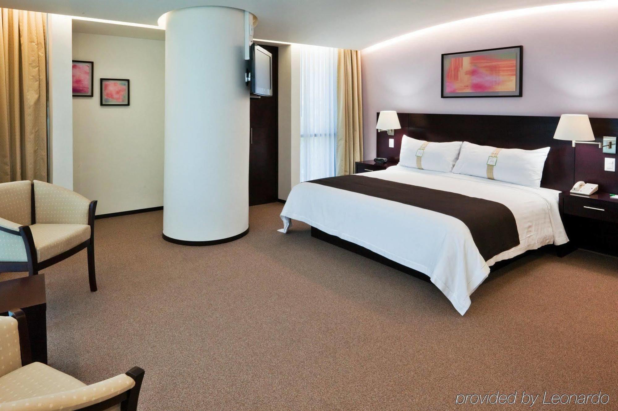 Hotel&suites Medica Sur, An Ihg México DF