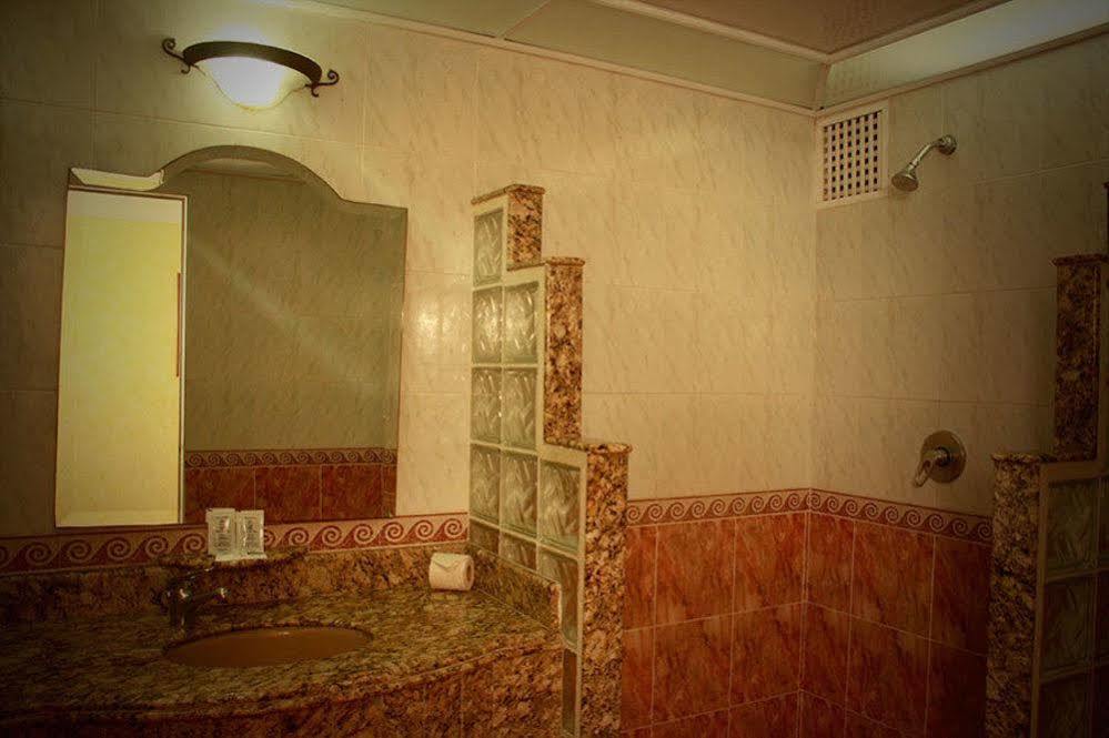 Santa Maria Hotel 3*