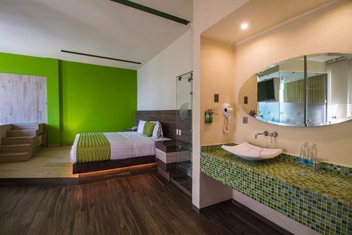 Y Natura Hotel 4*